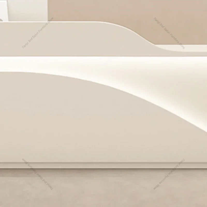 Italian Style Nail Salon Recep - Office Furniture High End reseña y precio